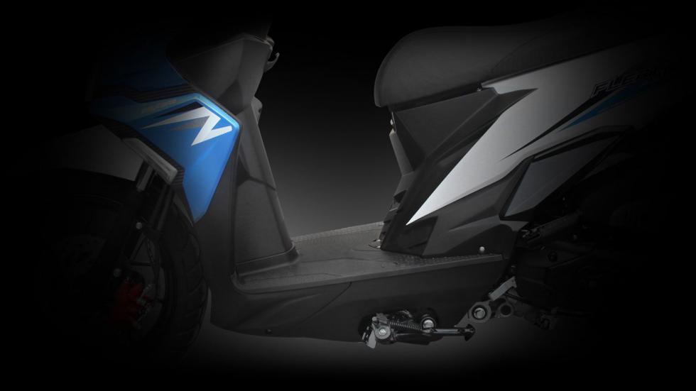 Επίπεδο πάτωμα για μέγιστη ευκολία χρήσης.

